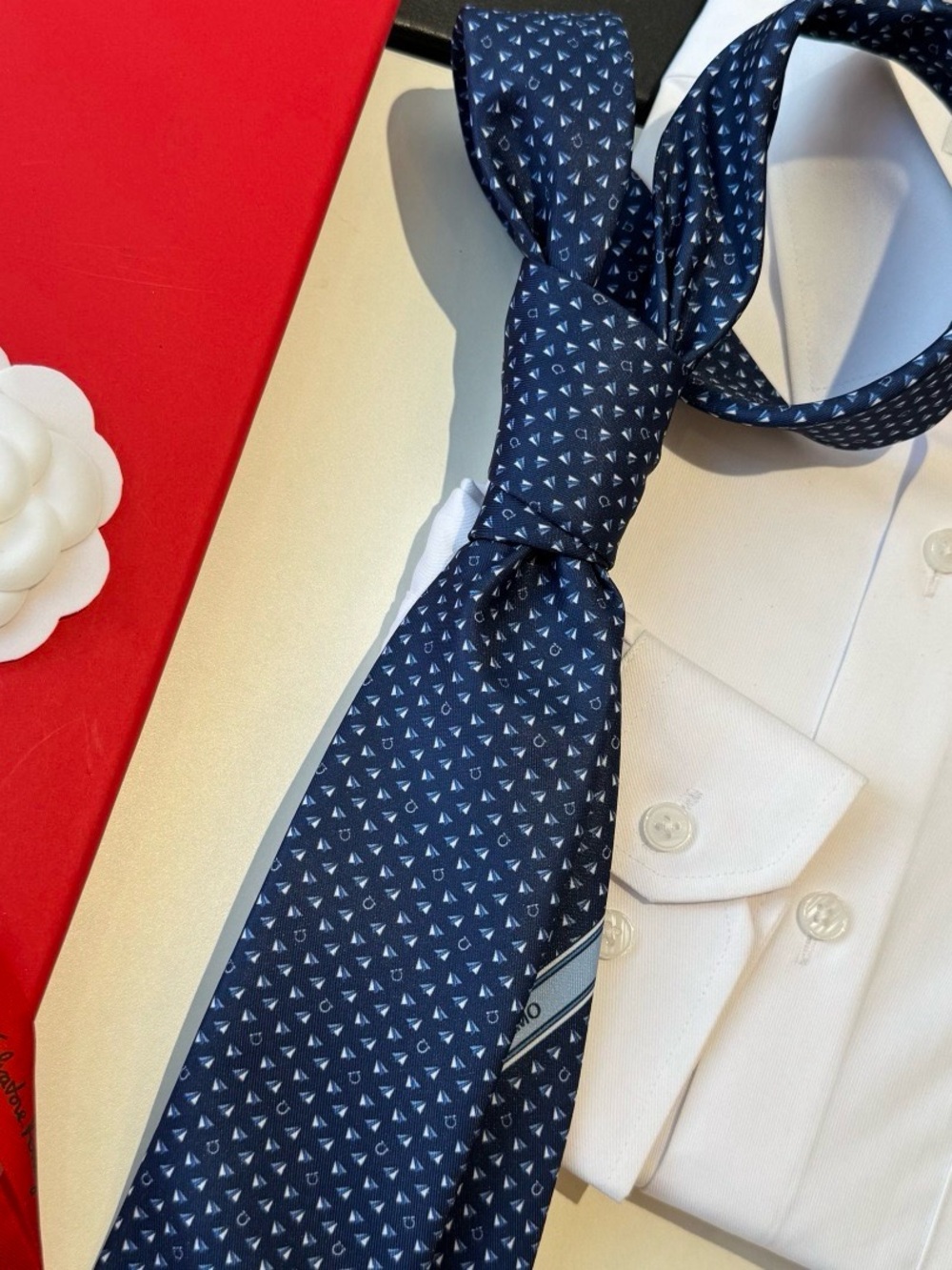 Classic Navy Patterned Men’s Tie - Unbranded